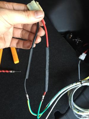 继续折腾爱车，DIY车载电台（BG7GX）电源线实录